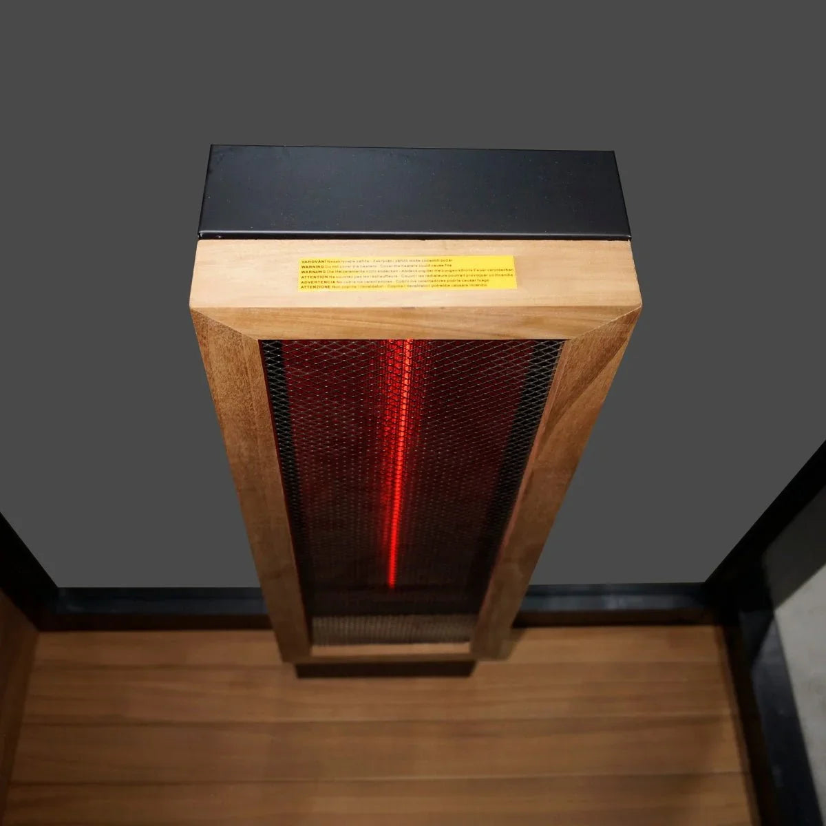 Hochwertiges Infrarot-Element aus Holz in moderner Sauna für 1 Person, elegantes Design