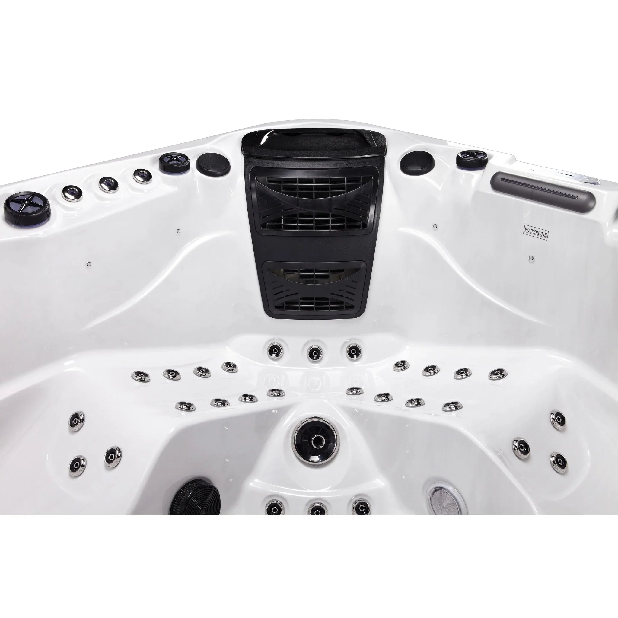 Detailansicht moderner Outdoor Whirlpool von New Wave mit weißen Acryl-Oberflächen und Massagedüsen