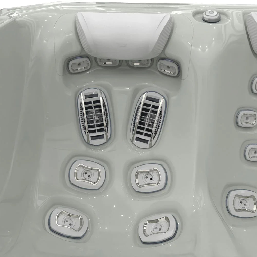 Detailansicht Wellis Whirlpool Teide Life mit Hydrojets und ergonomischer Sitzfläche