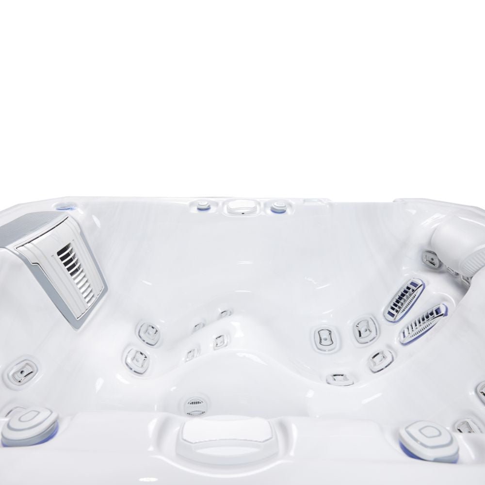 Outdoor Whirlpool Wellis Teide Life – hochwertiger für Garten & Terrasse – New Wave Spa & Wellness