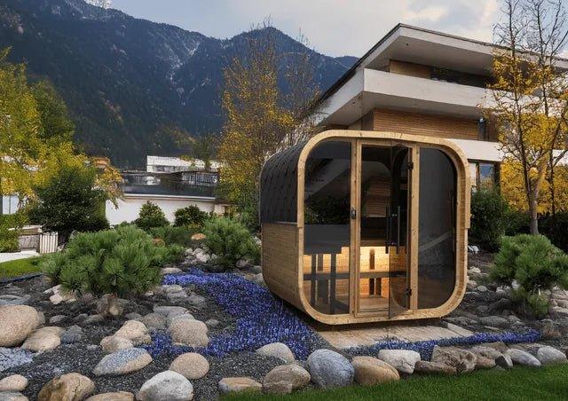 Moderne Outdoor Garten Sauna mit Panorama-Design für Terrasse, Wellness im Grünen, luxuriöses Ambiente