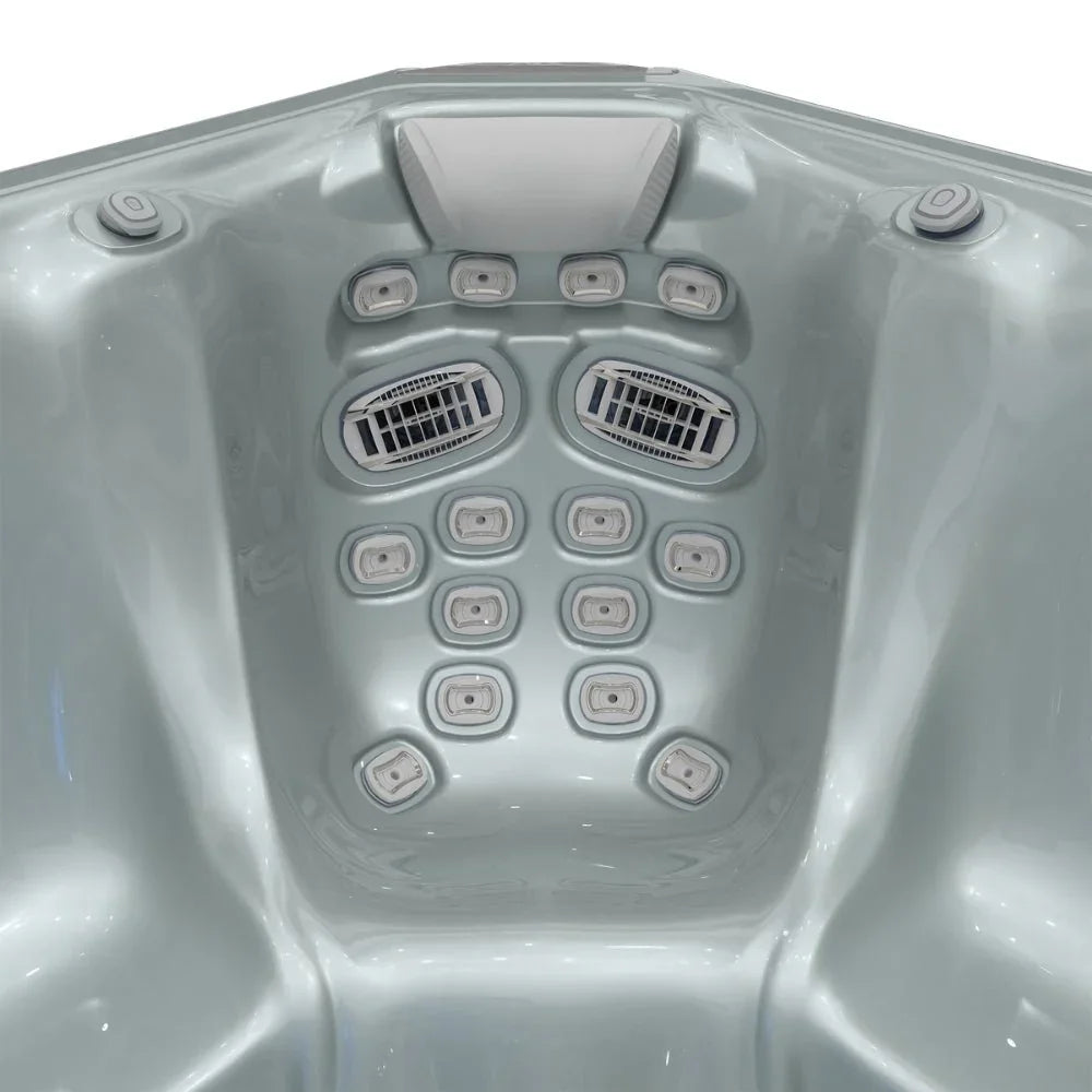 Wellis Whirlpool Massage-Sitz mit verstellbaren Jets, modernes Outdoor Spa-Design in Weiß