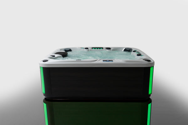 Outdoor Whirlpool PureLine Relaxe 59/7