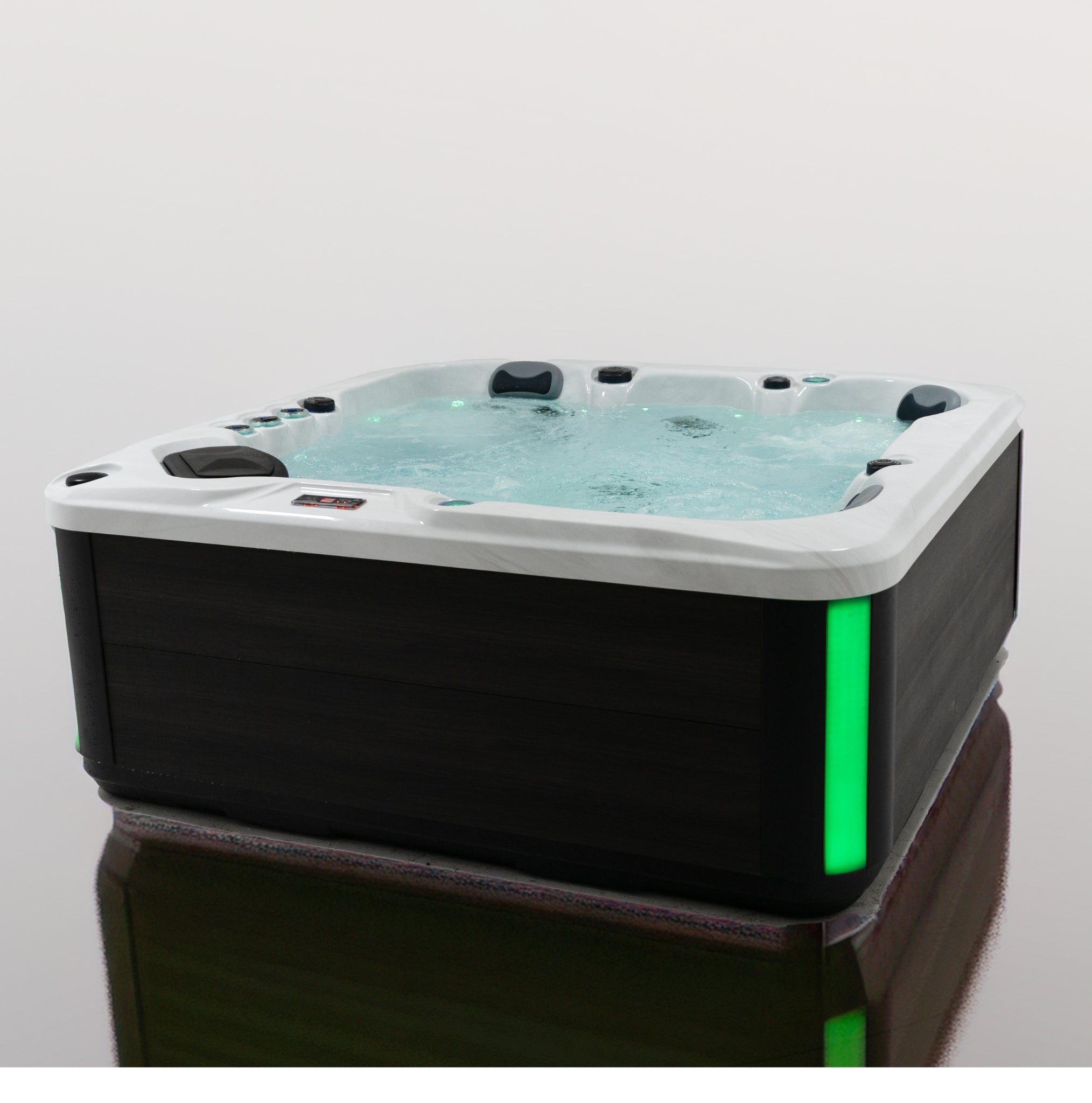 Outdoor Whirlpool PureLine Balance 27 – hochwertiger für Garten & Terrasse – New Wave Spa & Wellness