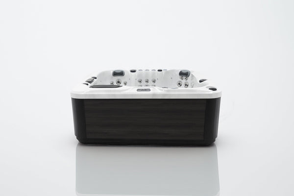 Outdoor Whirlpool PureLine Relaxe 79 mit 79 Massagedüsen, LED-Beleuchtung und modernem Design für Wellness zuhause.