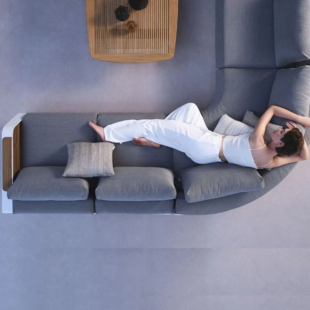 Luxuriöse Higold Outdoor Ecklounge in Grau auf Terrasse, stilvolles Design für Garten Wellness